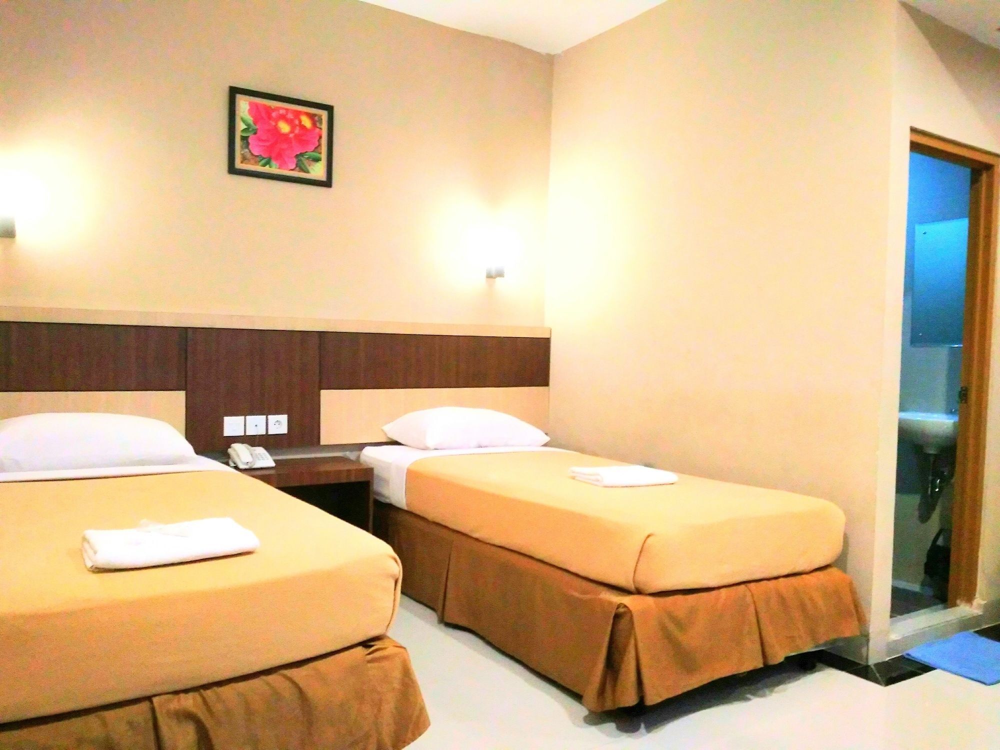 Hotel Parma Paus Pekanbaru Eksteriør billede